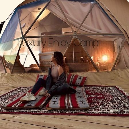 ワディ ・ラムAbdullah Luxury Campアパートメント エクステリア 写真