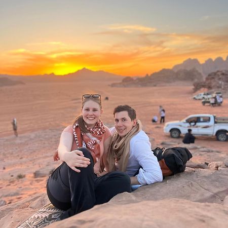 ワディ ・ラムAbdullah Luxury Campアパートメント エクステリア 写真