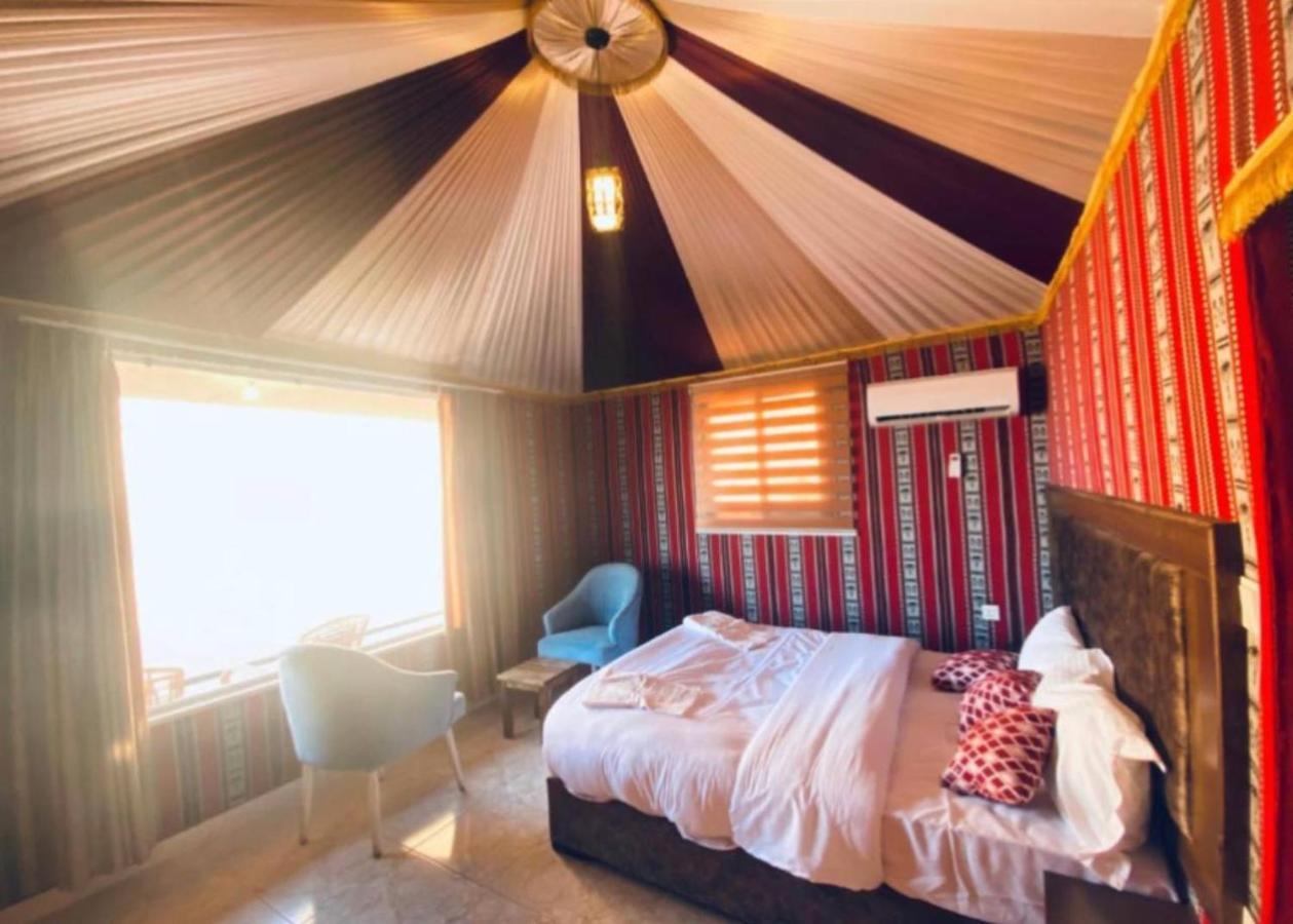ワディ ・ラムAbdullah Luxury Campアパートメント エクステリア 写真