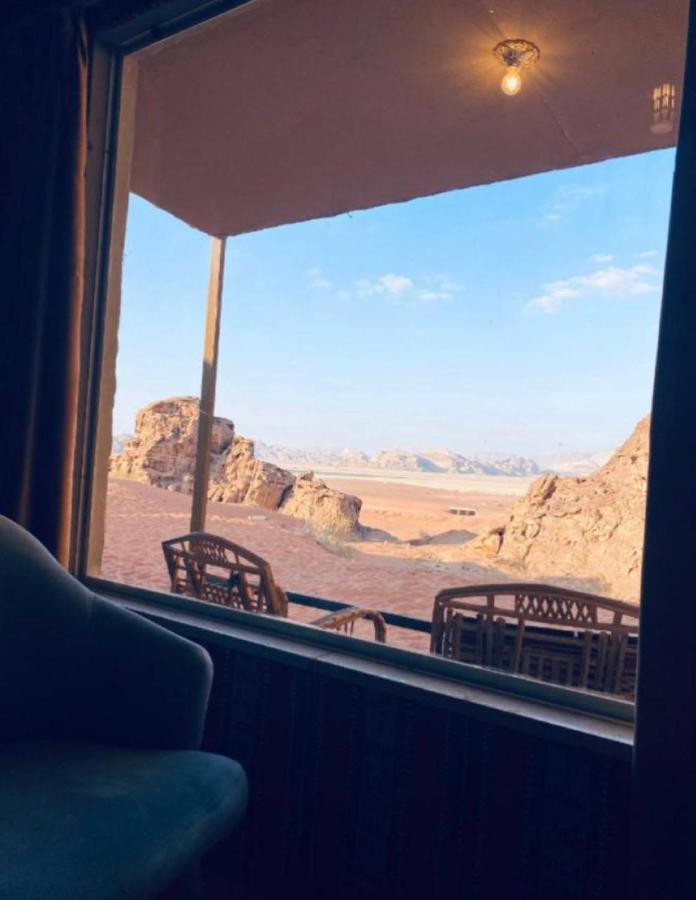 ワディ ・ラムAbdullah Luxury Campアパートメント エクステリア 写真