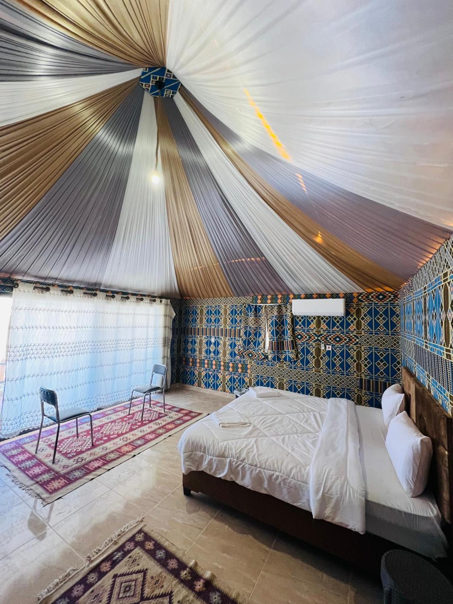 ワディ ・ラムAbdullah Luxury Campアパートメント エクステリア 写真