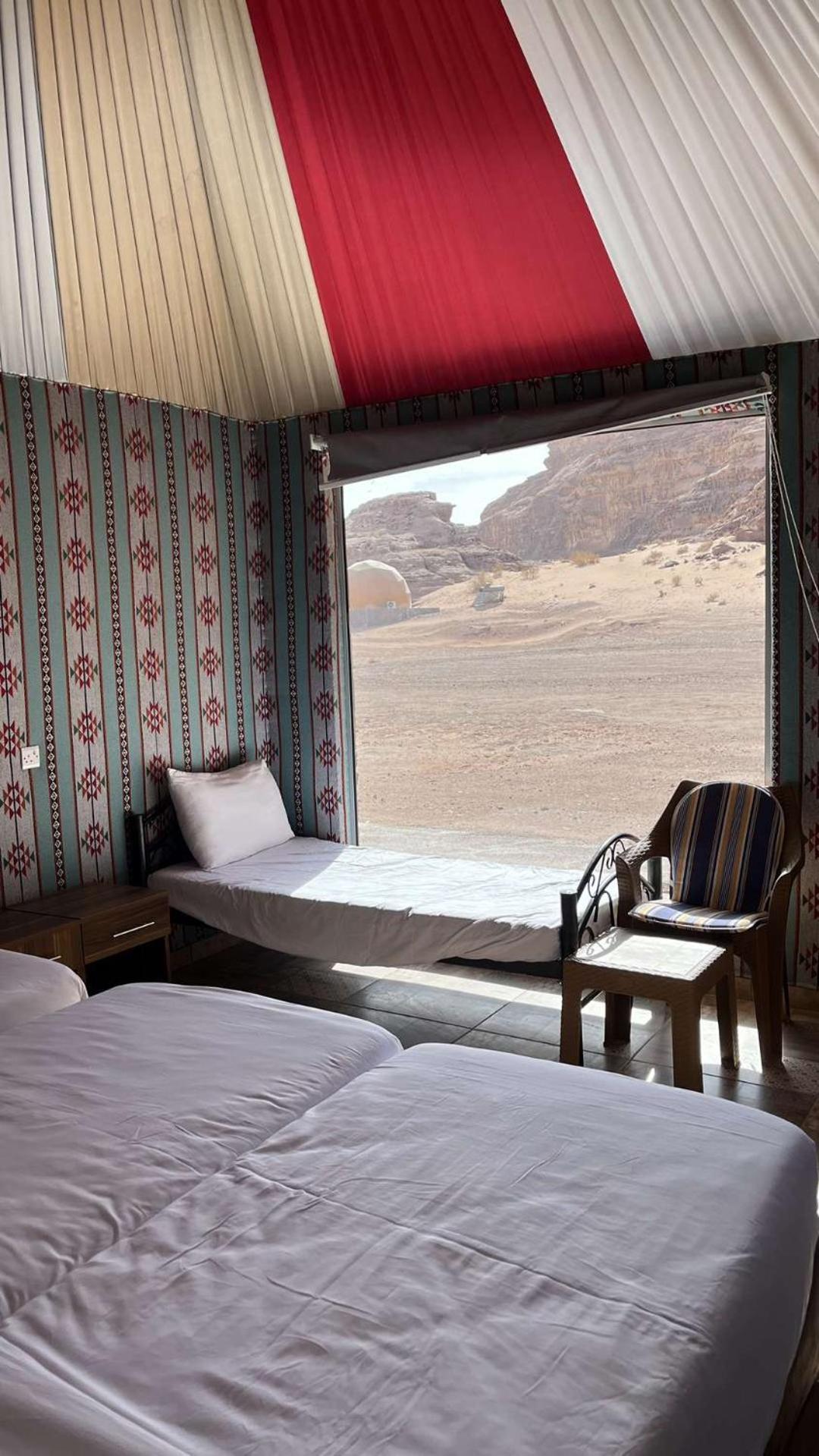 ワディ ・ラムAbdullah Luxury Campアパートメント エクステリア 写真